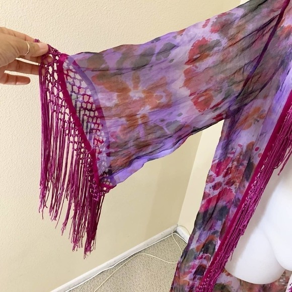 Coachella Festival UNIF Silk Fringe Kimono - Picture 6 of 9